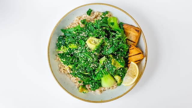 Essential Greens (GF).